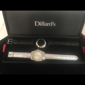 Ladies sequined watch